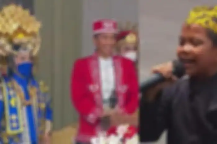 Farel Prayoga saat nyanyi di hadapan Prsiden Jokowi dan Ibu Iriana