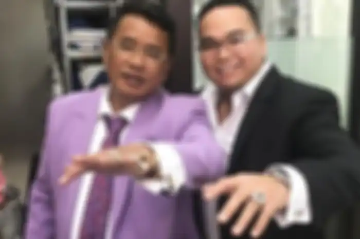 Hotman Paris Hutapea dan Fritz Hutapea 