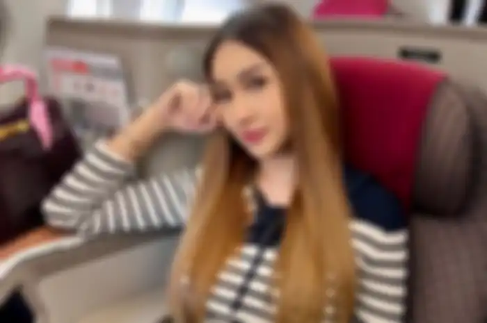  Lucinta Luna. 