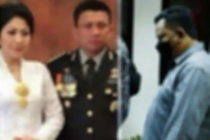Terungkap peran ART Kuat Maruf ikut merencanakan pembunuhan Brigadir J dan memberikan ancaman sehari sebelumnya. Kuat Maruf juga diduga dijanjikan uang Rp 500 juta oleh Putri Candrawathi. 