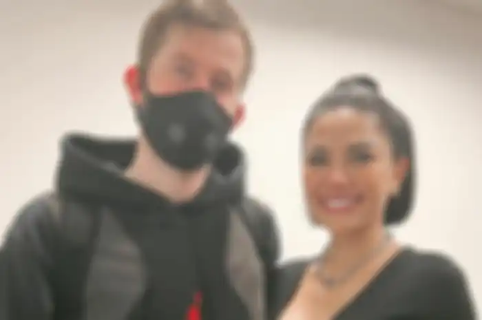 Sikap Alan Walker dipuji warganet saat bertemu dengan Nikita Mirzani