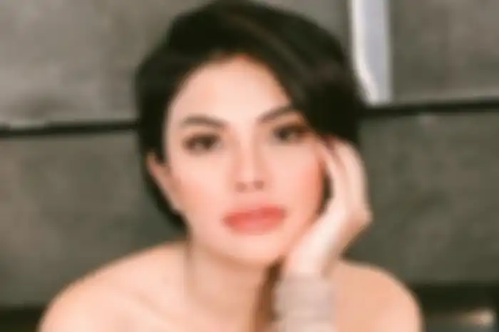 Nikita Mirzani.