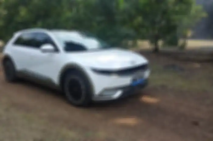 Ilustrasi konversi mobil listrik yang sudah bisa dilakukan oleh masyarakat. (On pict: Hyundai Ioniq 5).