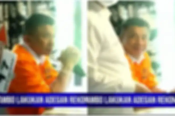 Penampakan Ferdy Sambo mengenakan baju tahanan saat rekonstruksi pembunuhan Brigadir J.