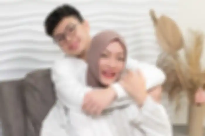 Keanu dan Angelina Sondakh