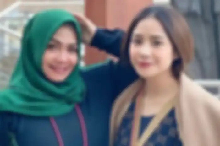 Rieta Amalia dan Nagita Slavina