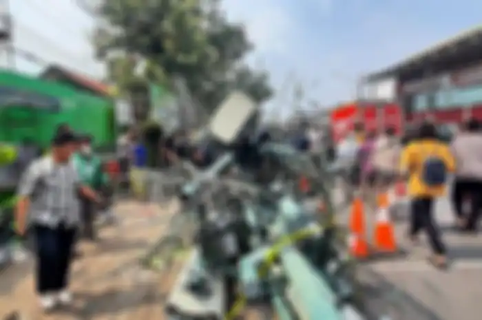 Kecelakaan maut di Jalan Sultan Agung KM 28,5 Kelurahan Kota Baru, Bekasi Barat, Kota Bekasi, Rabu (31/8/2022) siang.  