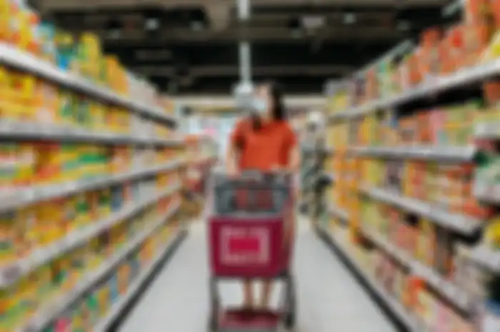 4 hal yang harus diperhatikan sebelum membeli makanan kemasan