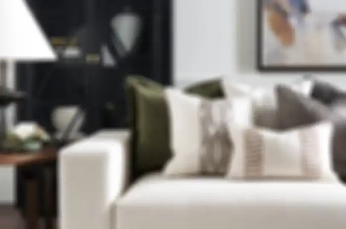 Ilustrasi cushion di sofa ruang tamu