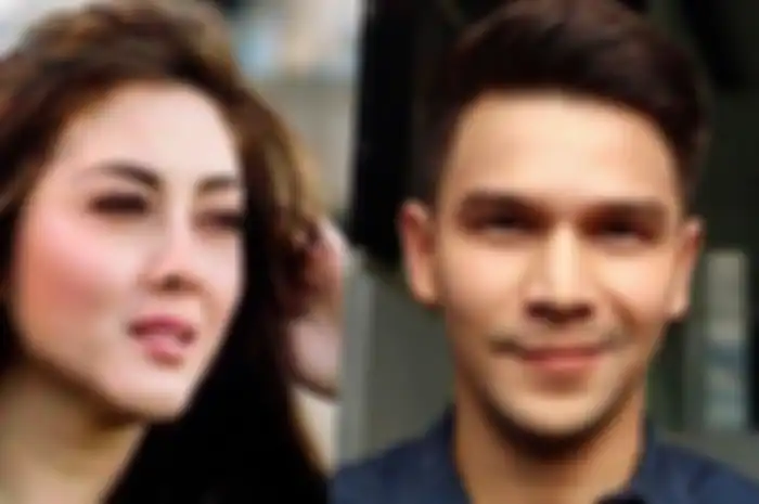 Mantan pasangan suami istri, Dhena Devanka dan Jonathan Frizzy 