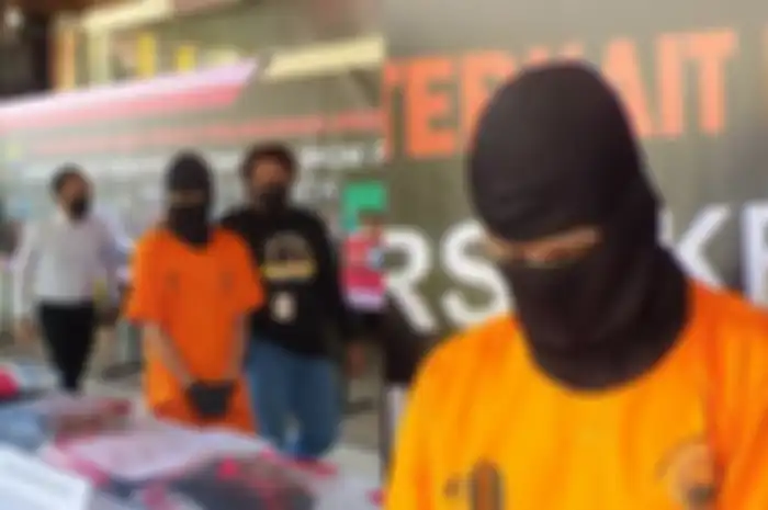 Guru agama di Batang cabuli 45 siswinya