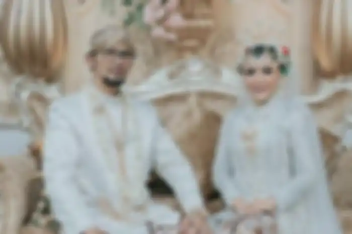 Roro Fitria dan Andre Irawan