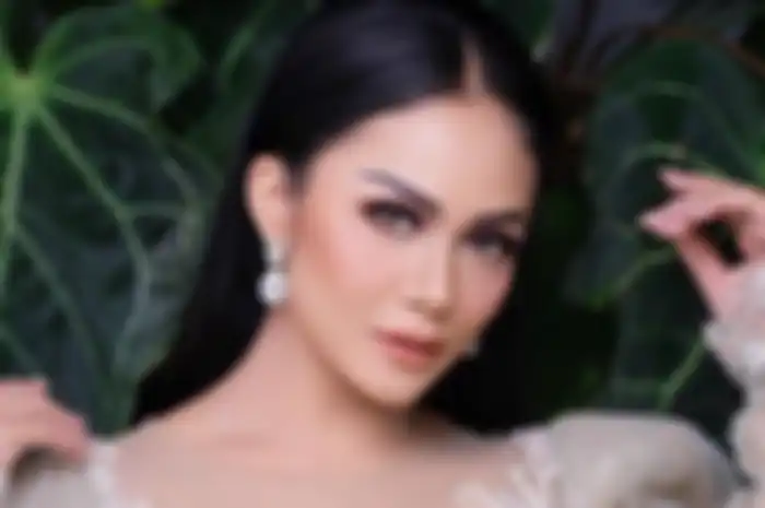 Krisdayanti. 