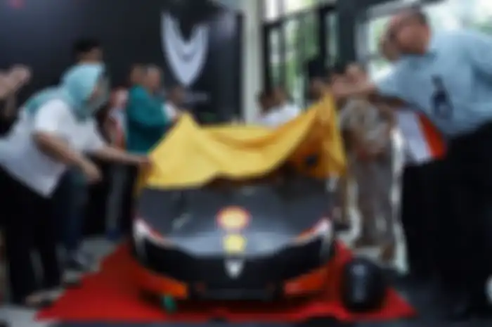 Mobil listrik inovasi mahasiswa Universitas Syiah Kuala (USK) yang dinamai Malem Diwa Urban 5.0 siap bersaing di Sirkuit Mandalika.