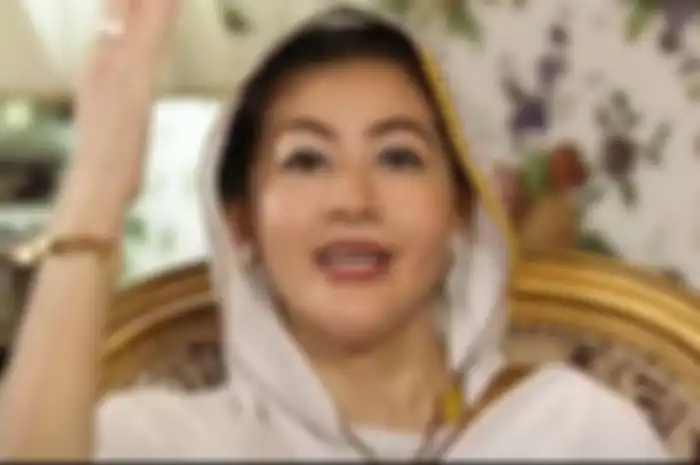 Hasnaeni Moein yang memiliki julukan 'Wanita Emas'