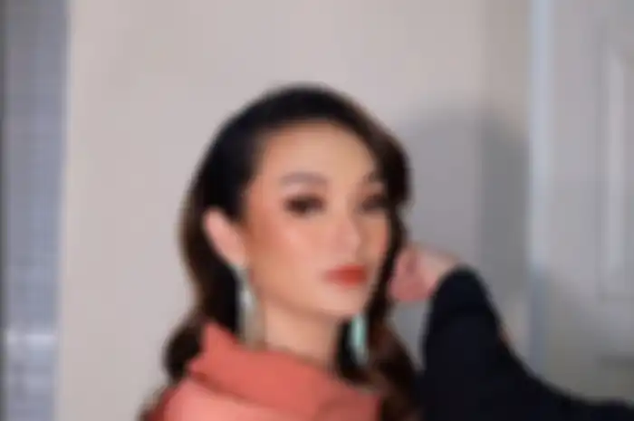 Zaskia Gotik 