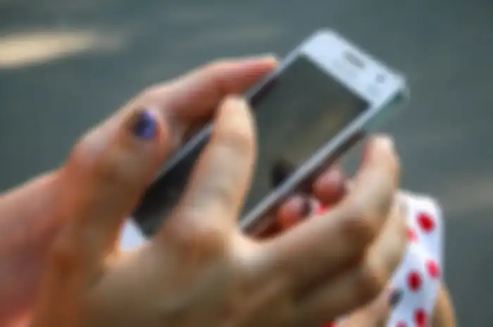 atasi handphone basah