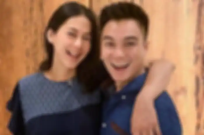 Baim Wong dan istri 