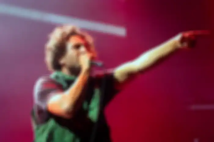 Pernyataan Zack de la Rocha tentang batalnya jadwal tur reuni 2023 Rage Against The Machine.
