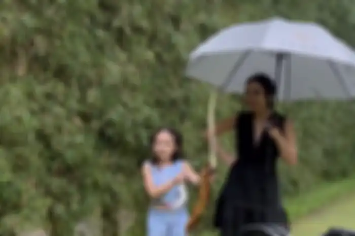 Video Gisel 25 detik viral di TikTok. Namun, istri Gading Marten sengaja posting foto gaya Gempi berlibur di Bali. 
