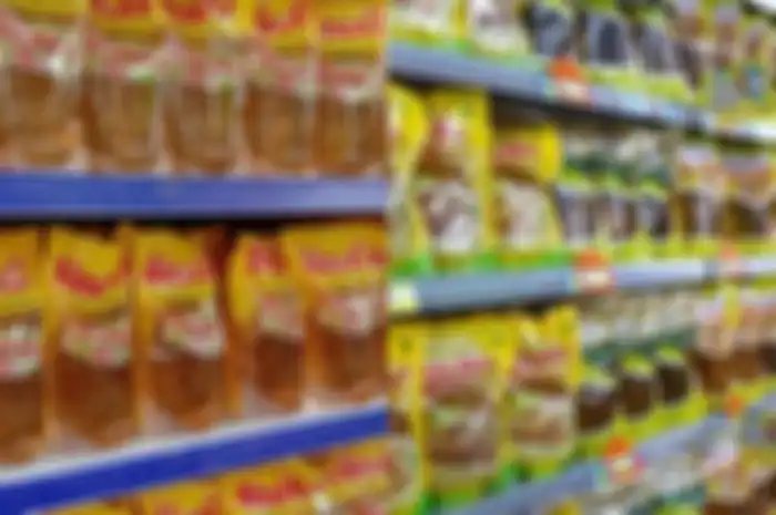 Yes! Minyak Goreng Turun Harga pada Kamis 6 Oktober 2022, IDEA lovers Cukup Bawa Uang Rp20 Ribu Bisa Beli Minyak Goreng di Indomaret atau Alfamart