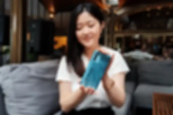 Unboxing ZTE Blade V40 Vita.