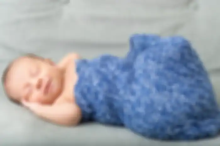 Nama bayi laki-laki dengan arti cerdas dan beruntung.