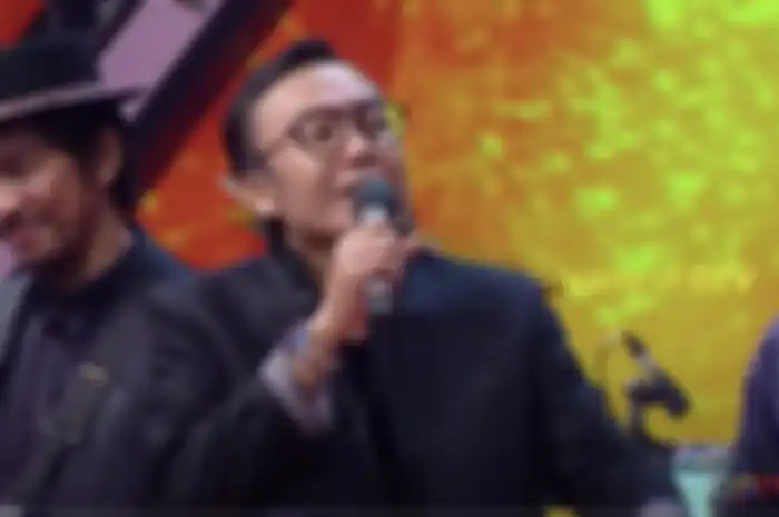 Ari Lasso bilang lagu 'Suit... Suit... He... He... (Gadis Sexy)' milik Slank pernah dimainkan D.E.W.A 30 tahun yang lalu.
