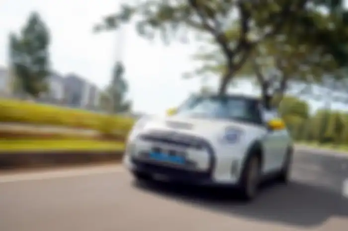 Ilustrasi Mobil MINI Cooper