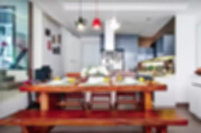 'Alhamdulillah' Dapat Bernafas Lega, Ruang Makan ini Dekat dengan Taman Terbuka di Dalam Rumah.