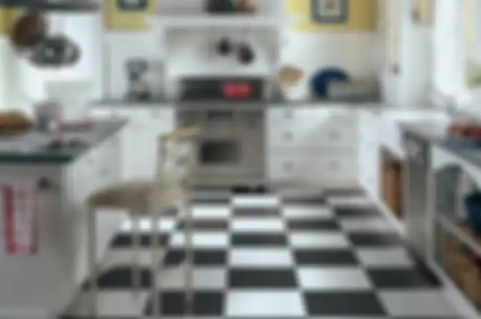 Desain dapur klasik minimalis sukses curi perhatian tetangga lantaran penampilan mewah. 10 foto inspirasinya langsung disimpan.