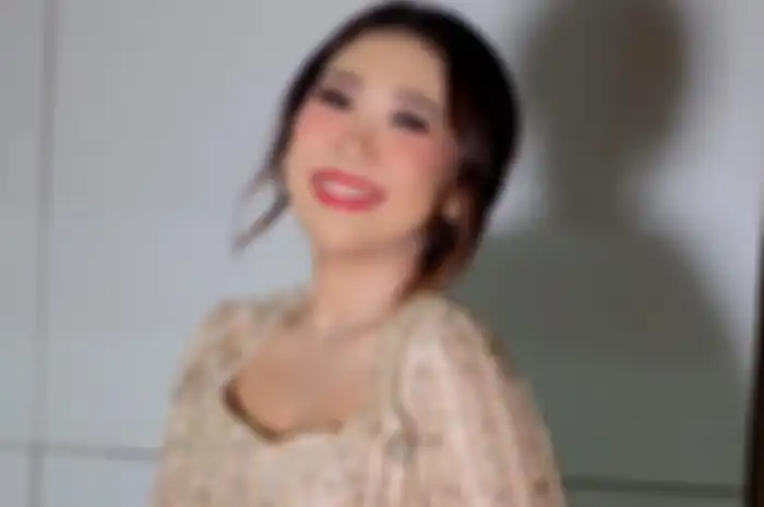Kolase foto Kiky Saputri.