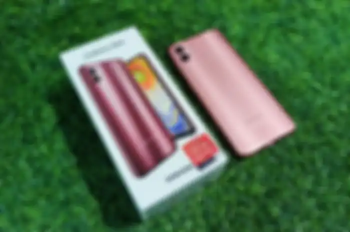 Unboxing Samsung Galaxy A04 yang baru saja dirilis di Indonesia pada minggu awal bulan Oktober 2022.