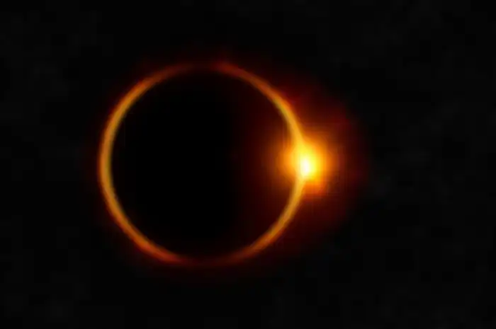 Gerhana matahari sebagian yang akan terjadi pada 25 Oktober 2022. Berikut cara aman melihat gerhana matahari.