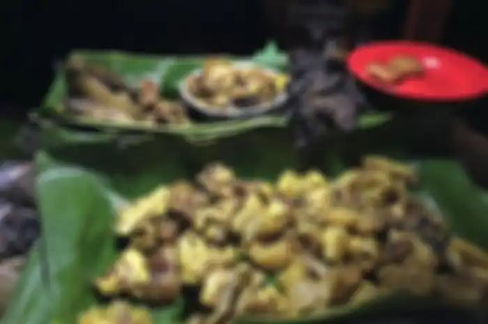 Inilah 10 tempat wisata kuliner di Bogor yang wajib kita cicipi. Baru lihat foto menunya auto ngiler. 