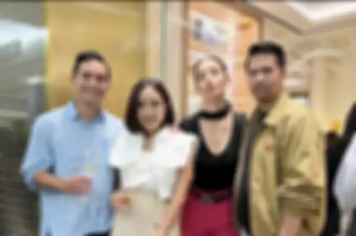 Gisel cuma minta begini saat ditanya soal pacar baru. Padahal foto mesra ibunda Gempi bareng Rino Soedarjo sudah tersebar. 