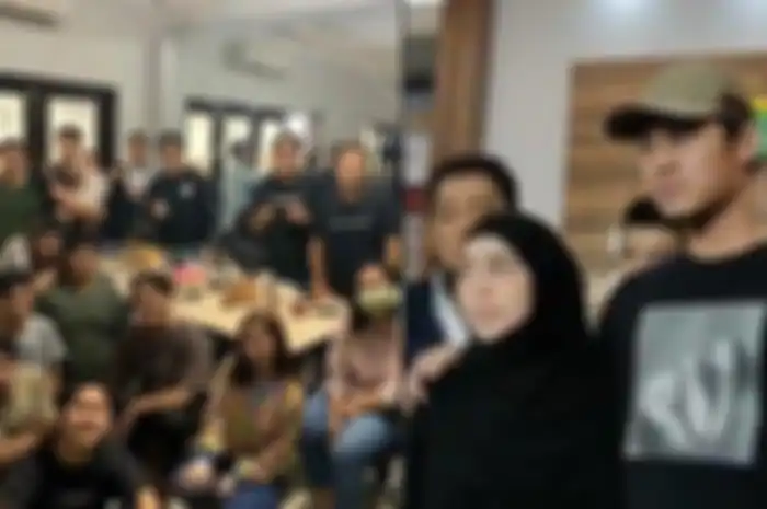 Leslar Entertainment diisukan bubar setelah karyawan Lesti dan Rizky Billar kompak pamit