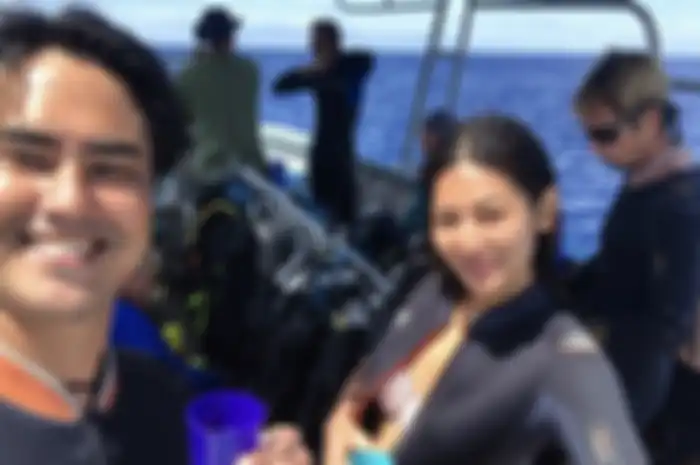 Maria Selena yang pernah diisukan pacaran dengan Rino Soedarjo ungkap alasan dirinya belum juga menikah. Foto wajahnya bikin heboh.