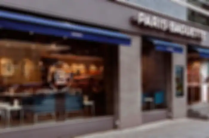 Paris Baguette di Korea Selatan pada drama Korea The King: Eternal Monarch.