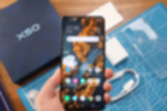 Harga HP second VIvo X50 yang kini telah turun banyak per Oktober 2022