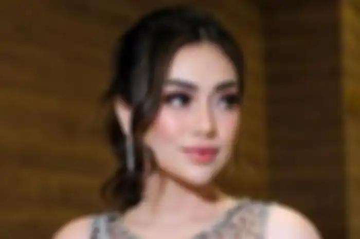 Celine Evangelista 