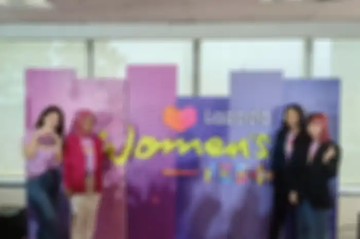 Lazada Women's Fest 2022 akan hadirkan talk show, konser dan promo menarik dari brand lokal, beli tiketnya di aplikasi Lazada.