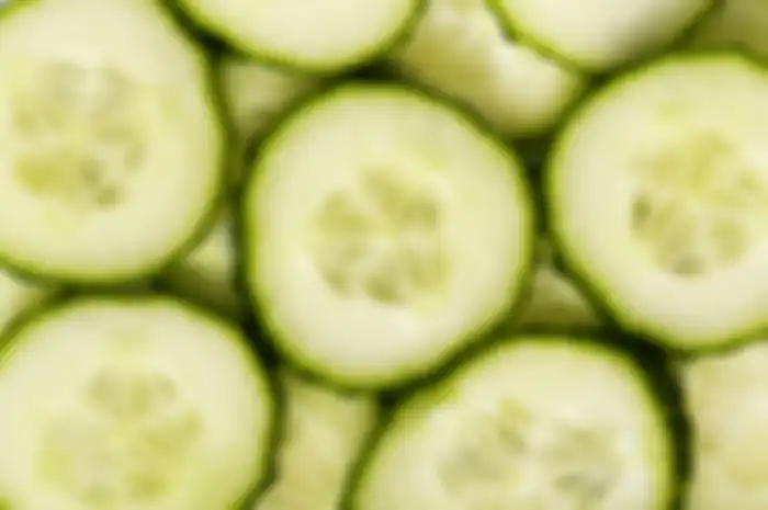 Aneka tips kesehatan, orang dengan kondisi ini sebaiknya jangan makan timun.