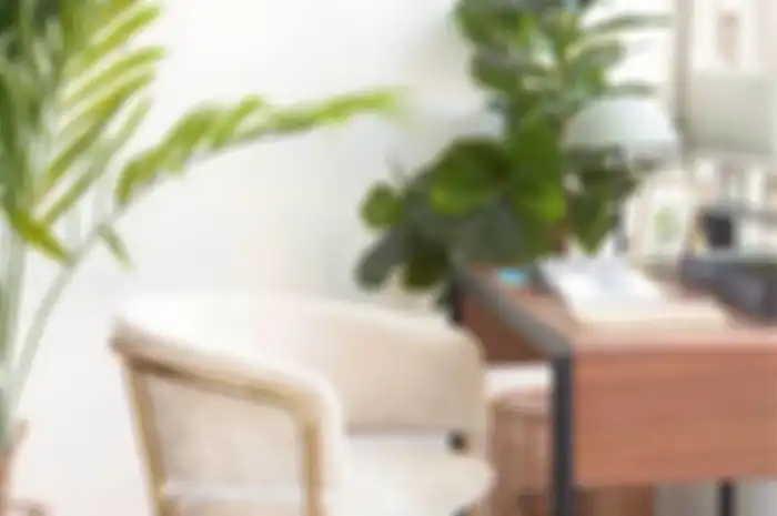 Dapatkan Furnitur dan Aksesori dengan Corak Emas yang Trendi Berikut Ini!