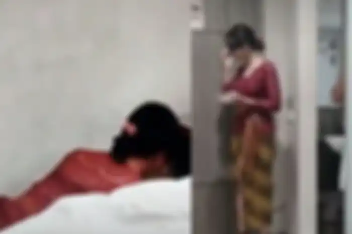 Alasan pemeran video asusila 16 menit kenakan kebaya merah.