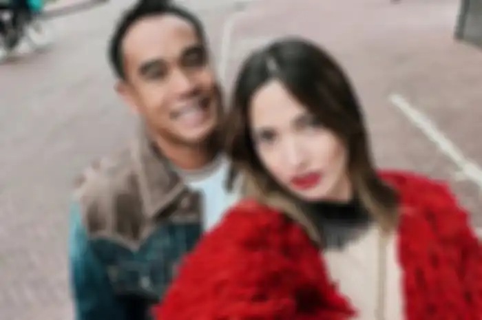 Nia Ramadhani dan Ardi Bakrie