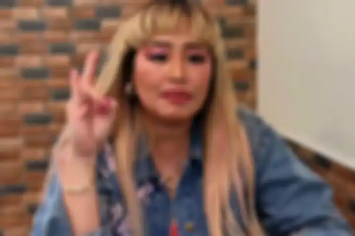 pinkan mambo punya selingkuhan