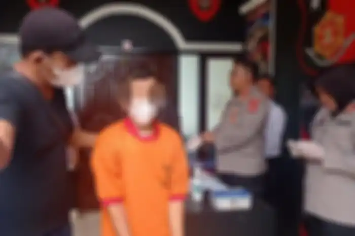 Pelaku menyimpang seksual yang sodomi bocah laki-laki hingga korban derita sifilis.