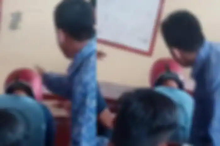 Geger Aksi Bullying di SMP Plus Baiturrahman Bandung, Kepala Ditendang Berkali-kali Sampai Jatuh Tersungkur