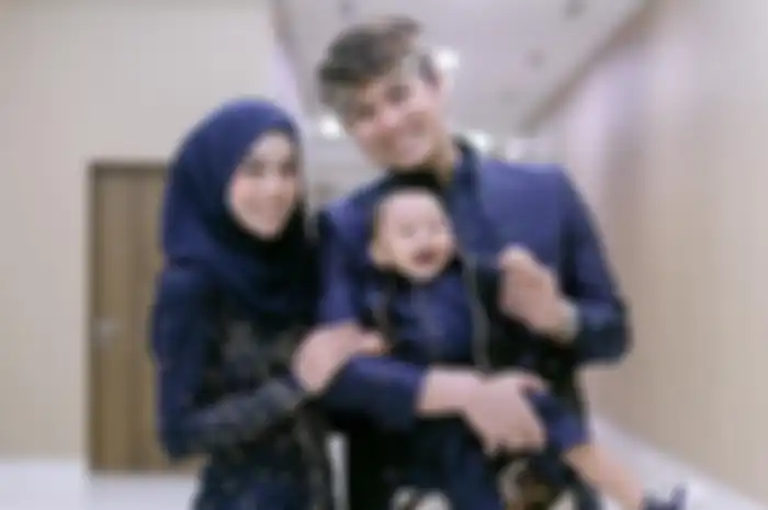 Potret Lesti Kejora bersama Rizky Billar dan Fatih